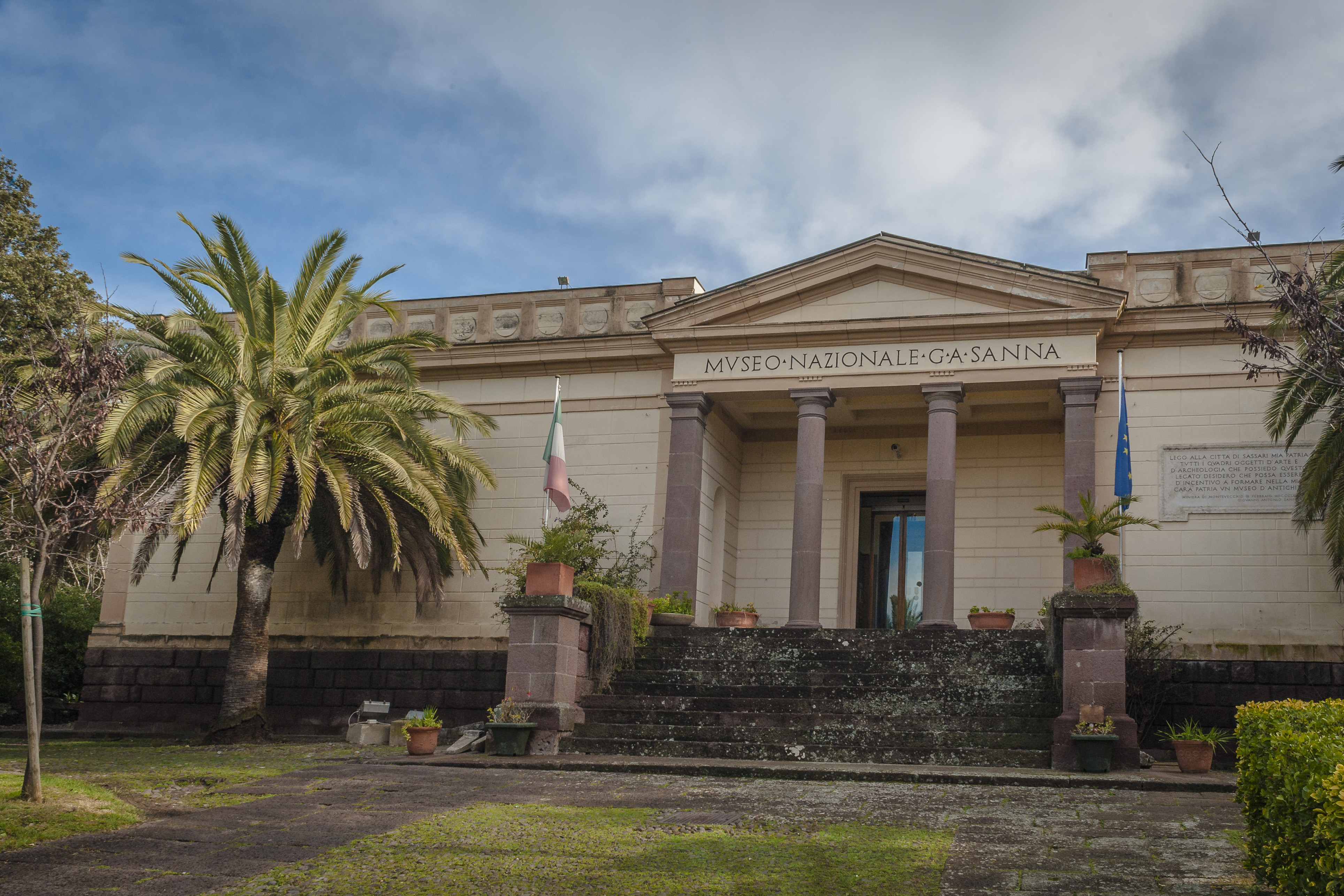 Museo-archeologico-ed-etnografico-G.A.-Sanna