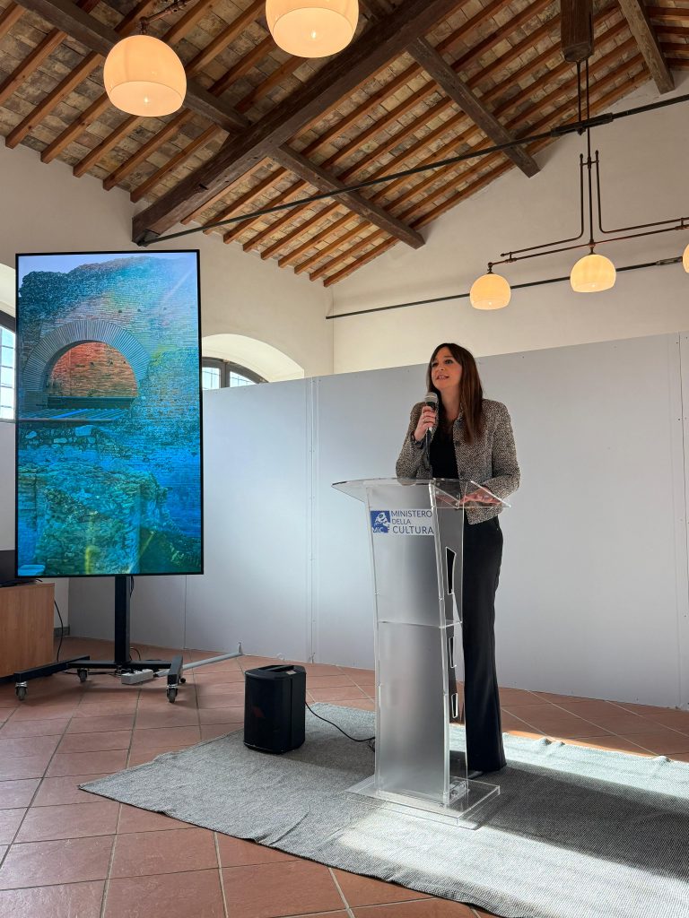 549033c1-2923-4be8-a4d2-24eee3da46b9