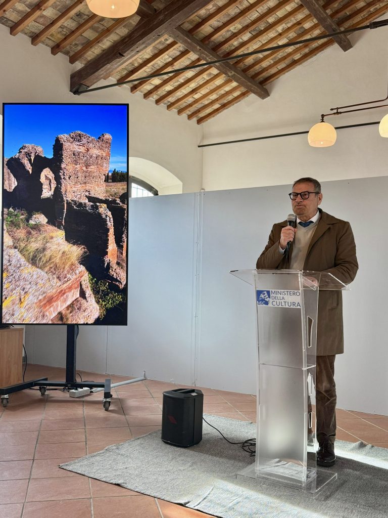 a4789c50-13f8-4852-9acc-ac8e9ed8e772