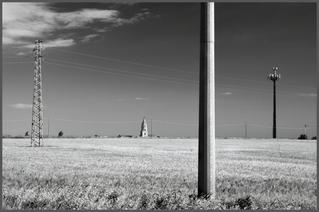 Fotografie della sequenza definitiva della mostra prevista alle Scuderie Doria del Castello di Melfi (Museo Archeologico Nazionale M. Pallottino) dal 13/09 al 14/12 2025